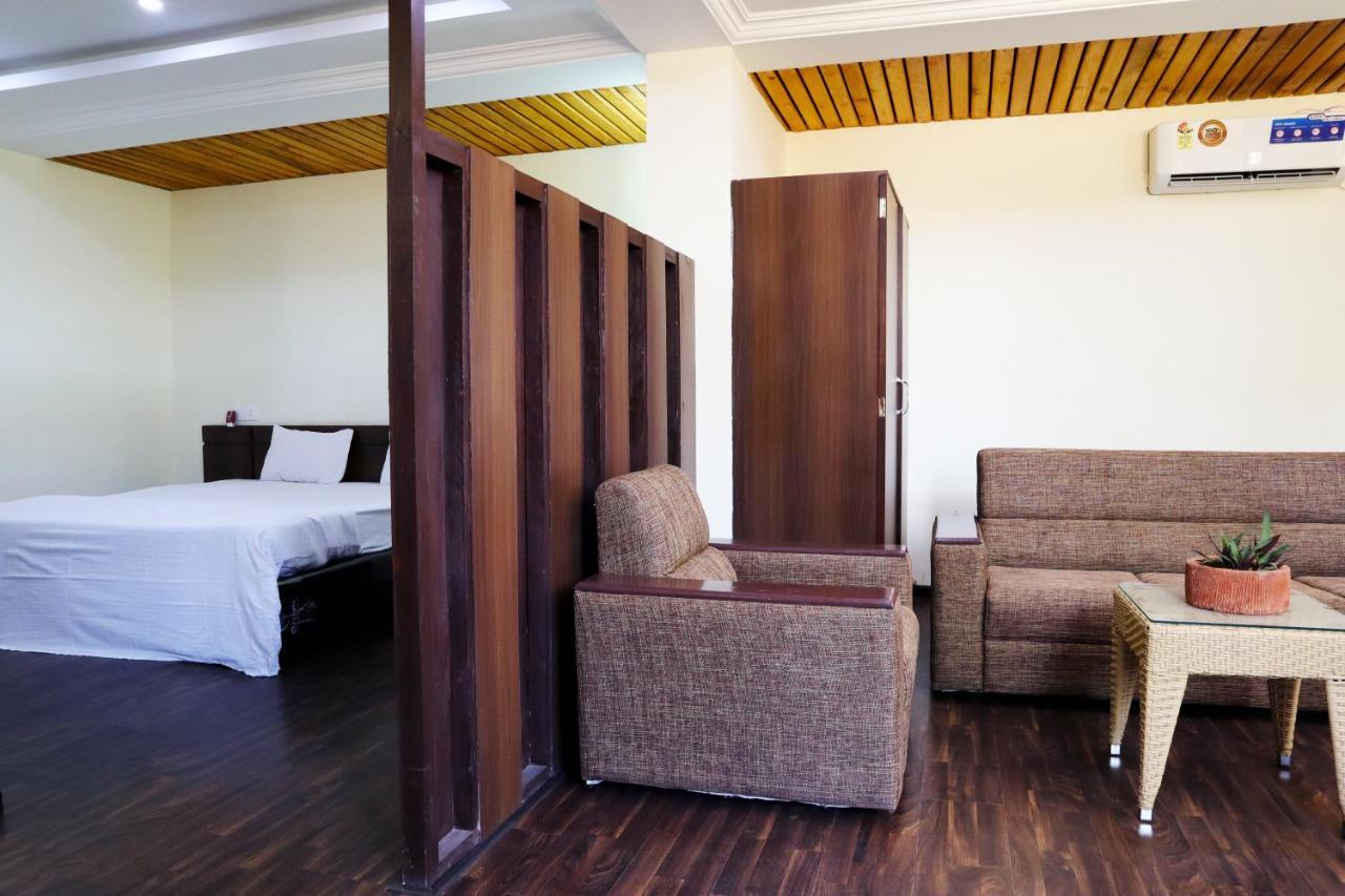 Wildernest Hilltop Resort Mangvadi Eksteriør bilde