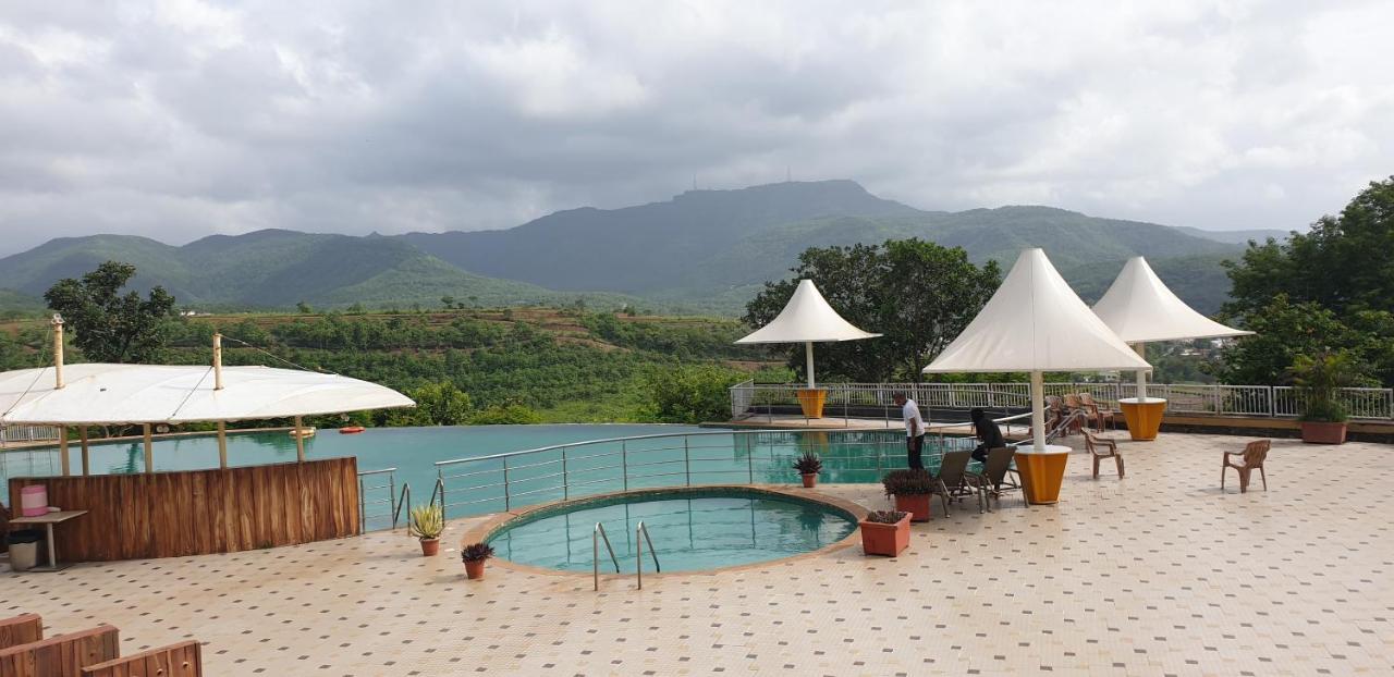 Wildernest Hilltop Resort Mangvadi Eksteriør bilde